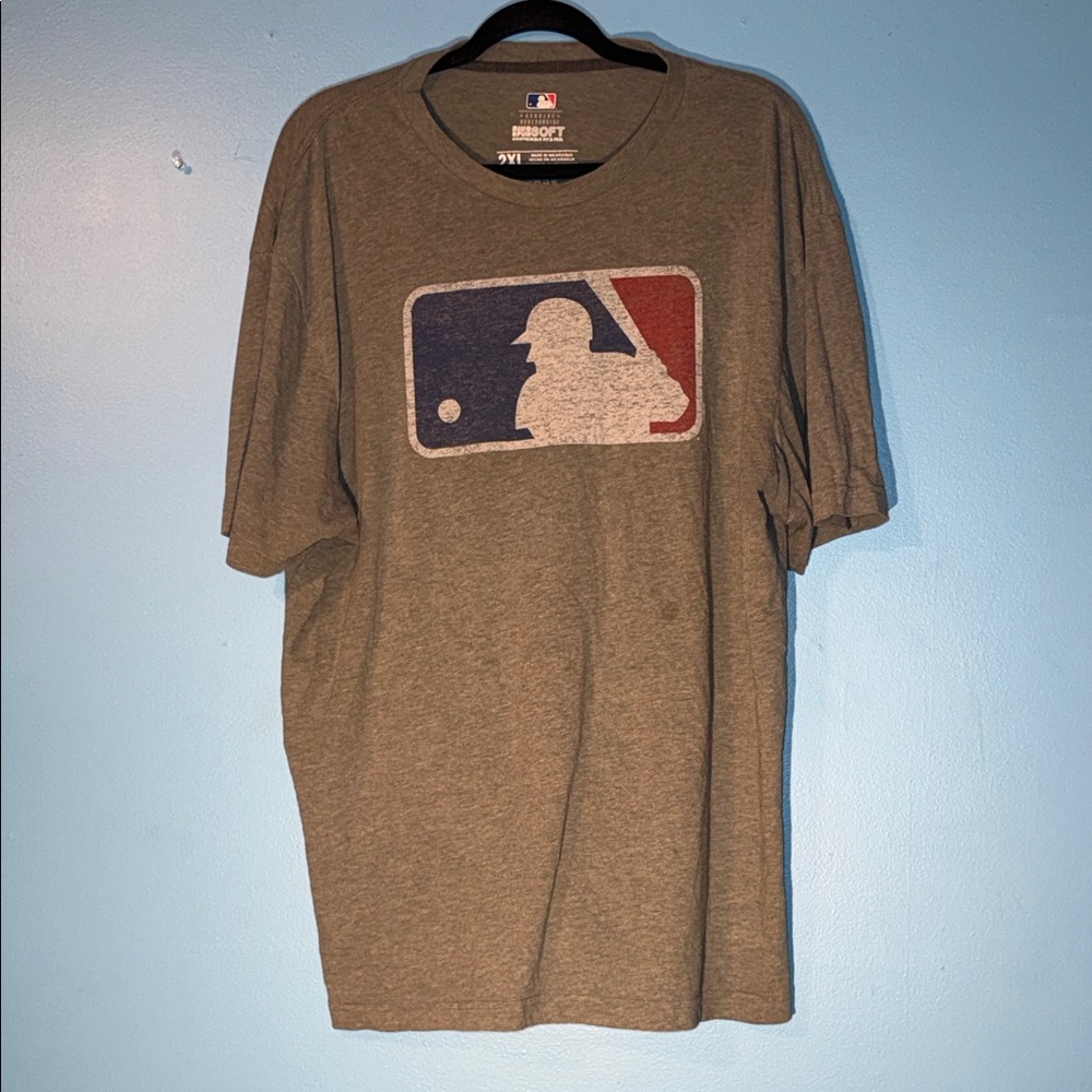 Majestic Gray MLB Graphic Tee